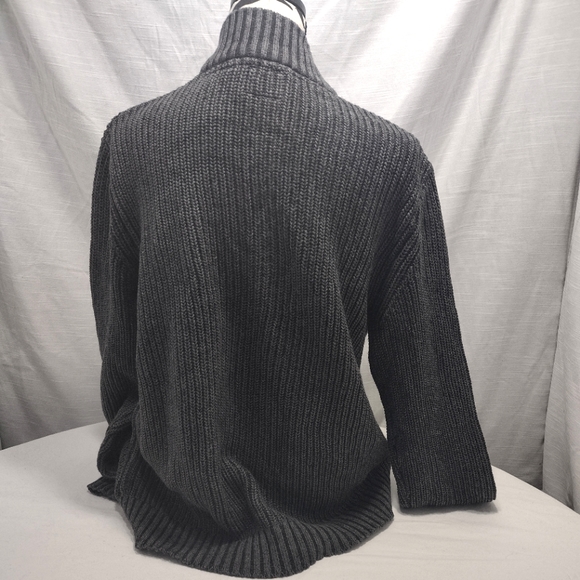 G. H. Bass & Co. Gray Ribbed Knit 1/4 Zip Mock Neck Pullover Sweater - Picture 7 of 16